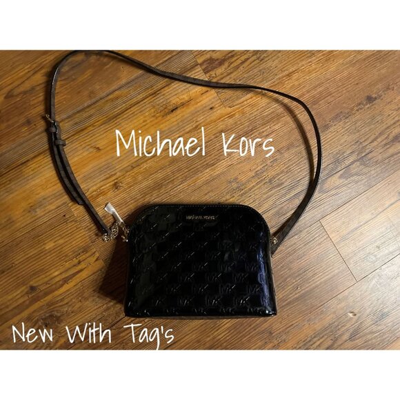 Michael Kors  Large Dome Shiny Embossed MK Logo Crossbody Bag Cindy New With Tag - Picture 1 of 4